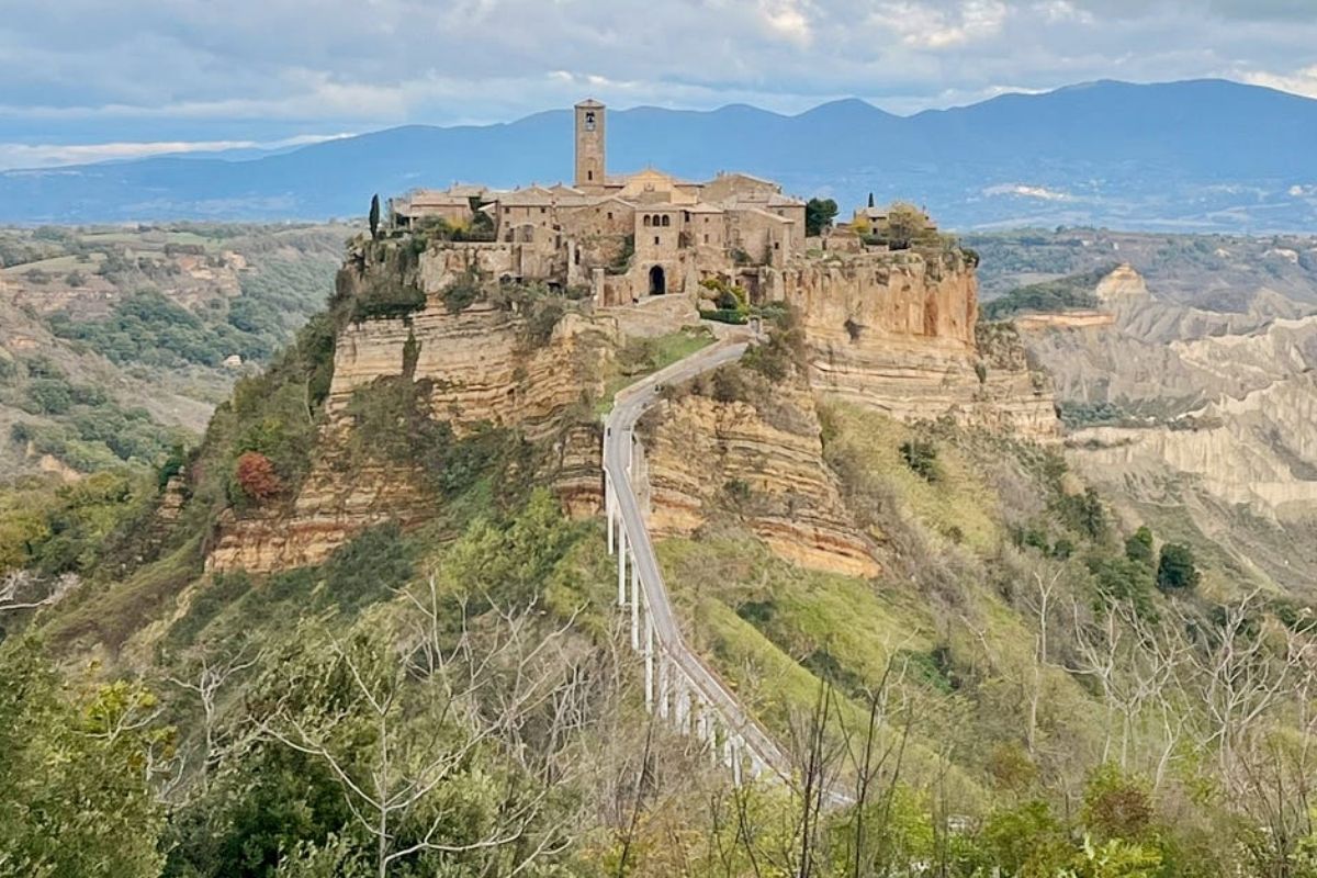 The Slow Collapse of Civita di Bagnoregio