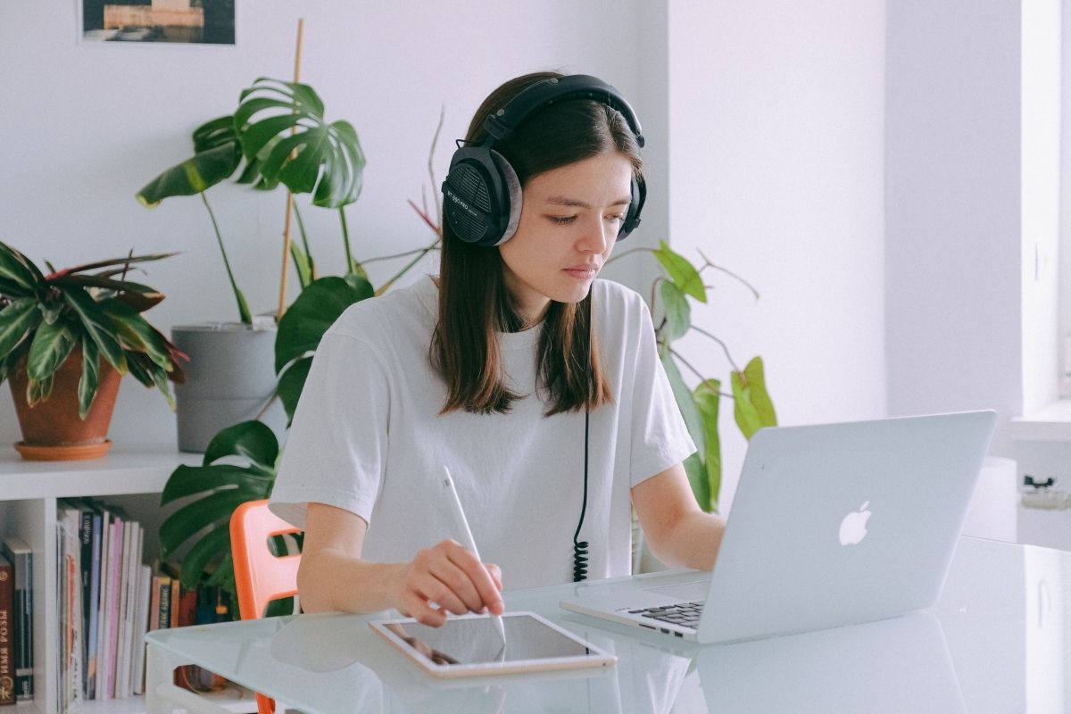 How to Start Freelancing